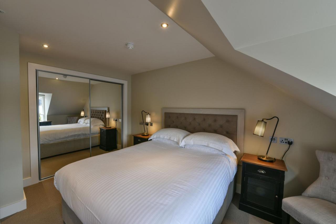 The Seafield Arms Hotel Cullen - Self Catering Bagian luar foto