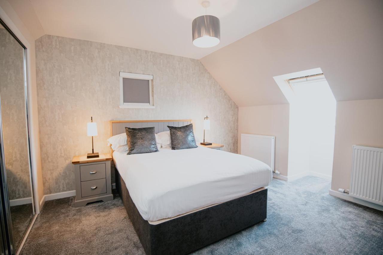 The Seafield Arms Hotel Cullen - Self Catering Bagian luar foto