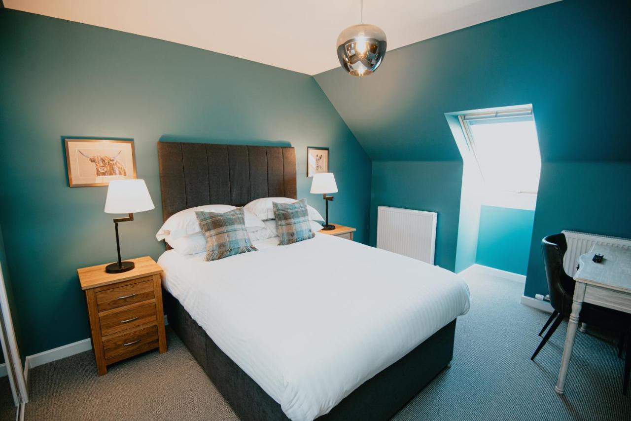 The Seafield Arms Hotel Cullen - Self Catering Bagian luar foto