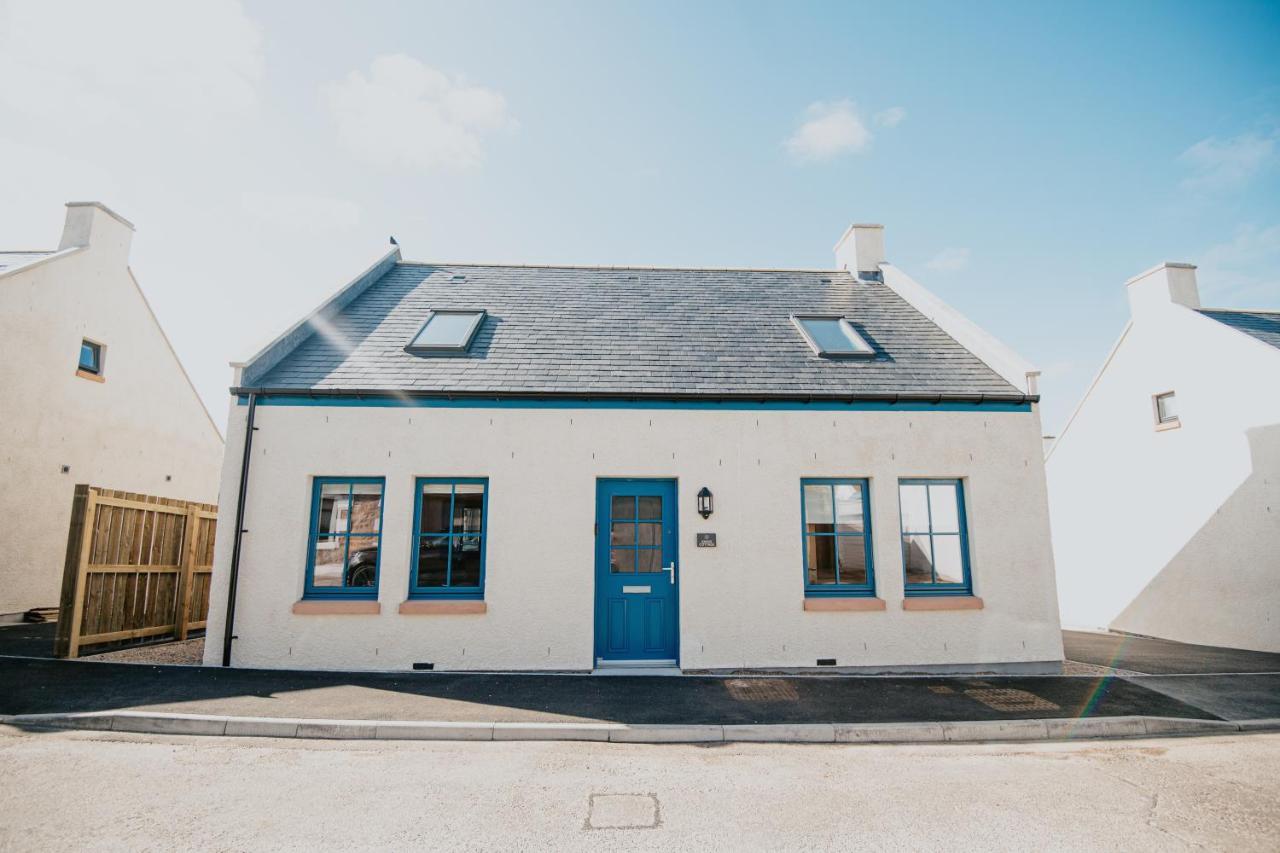 The Seafield Arms Hotel Cullen - Self Catering Bagian luar foto